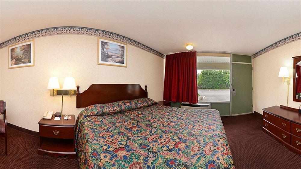 Red Carpet Inn & Suites Carneys Point/Wilmington 외부 사진