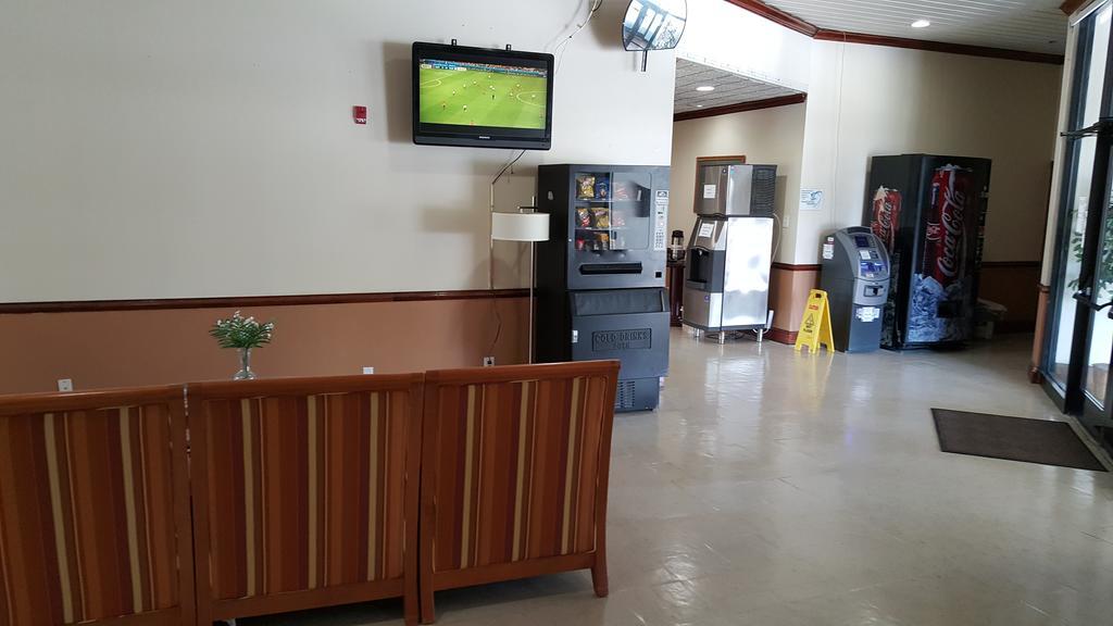 Red Carpet Inn & Suites Carneys Point/Wilmington 외부 사진