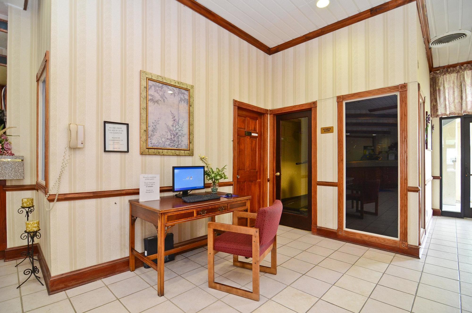 Red Carpet Inn & Suites Carneys Point/Wilmington 외부 사진
